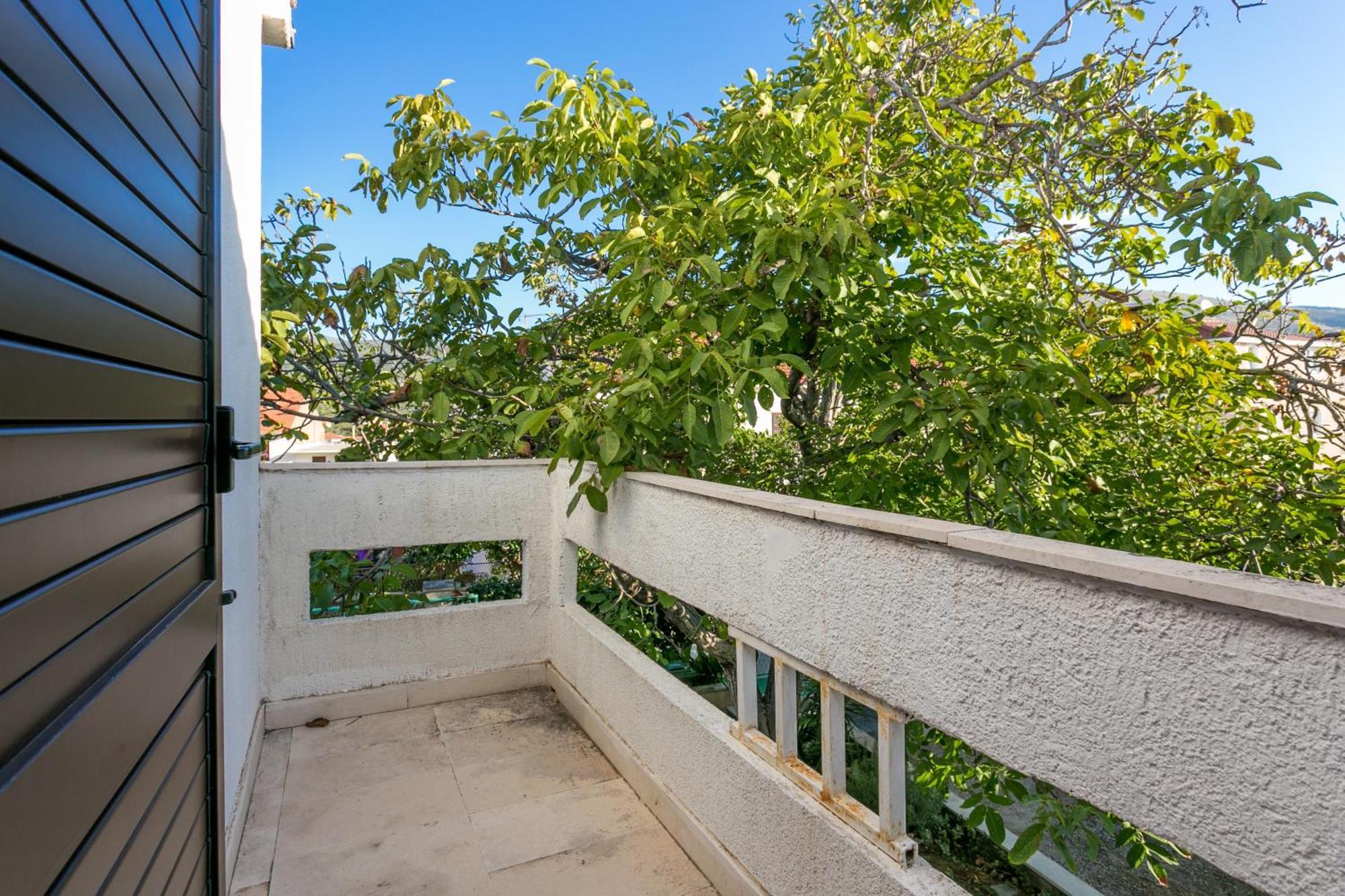 Apartments By The Sea Seget Vranjica, Trogir - 1038 Exterior photo
